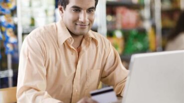 Kötelező biztosítás felmondása emailben – Lehetséges?