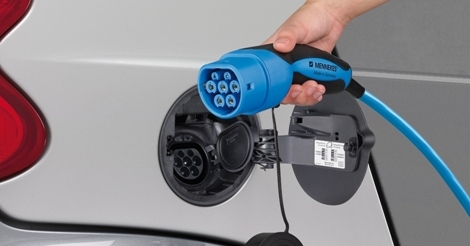 elektromos hibrid auto kotelezo es casco biztositas